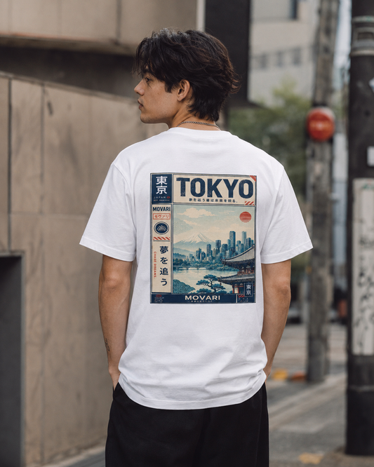 Tokyo Dreams T-Shirt – Japan Aesthetic Streetwear Shirt mit Fuji & Skyline Print | MOVARI
